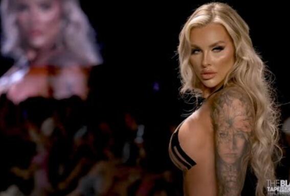 2023年迈阿密游泳周的Black Tape项目