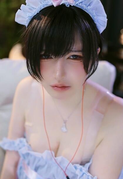 一色雨 – NO.008 辛辣领导的女仆